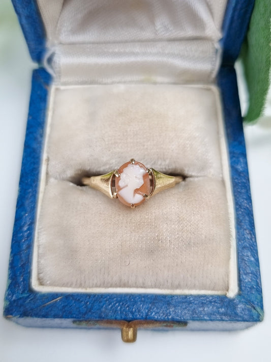 Vintage 9ct Yellow Gold Cameo Ring