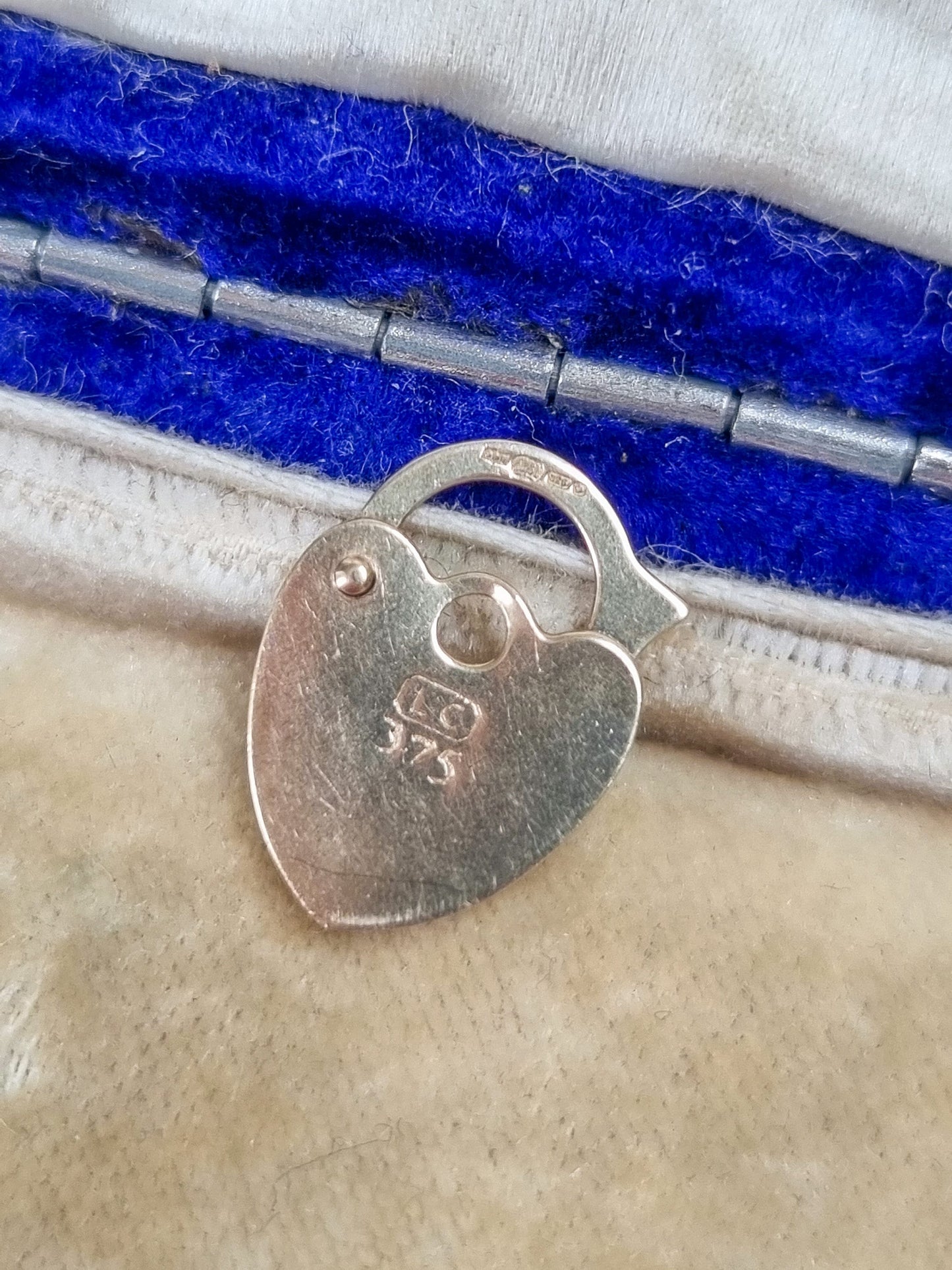 Mini Vintage 9ct Gold Heart Padlock