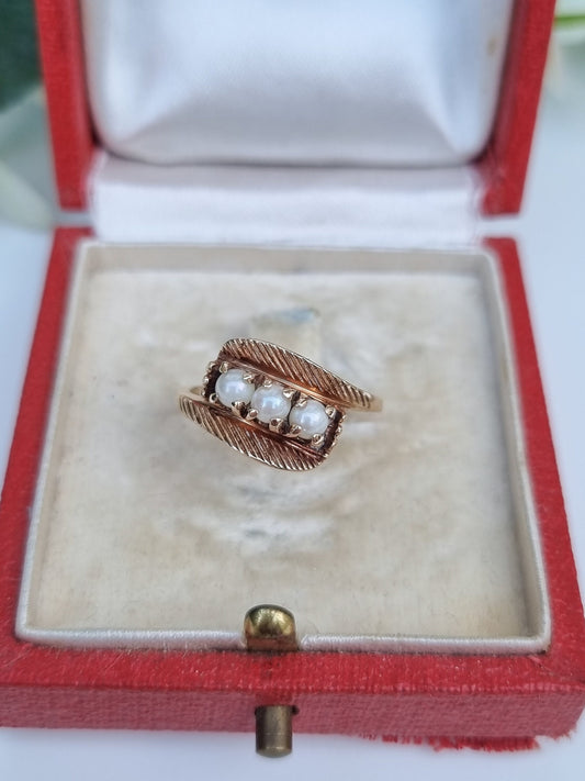 Vintage 10k Yellow Gold Pearl Ring