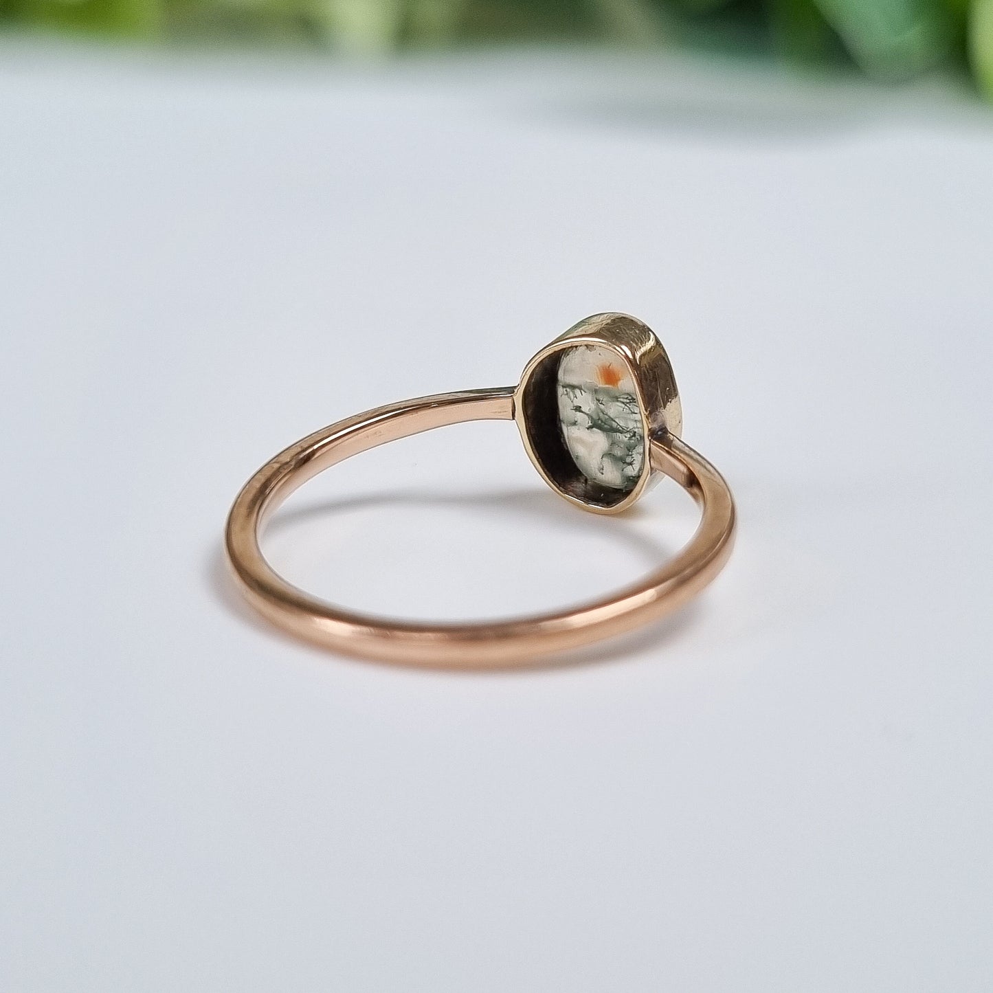 Vintage 9ct Yellow Gold Moss Agate Ring