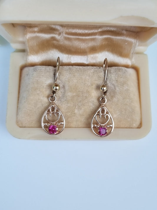 Vintage 9ct Yellow Gold Ruby Dangly Earrings