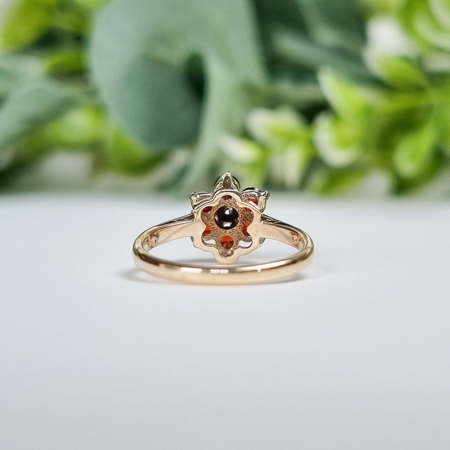 Vintage 9ct Yellow Gold Garnet and Diamond Flower Cluster Ring